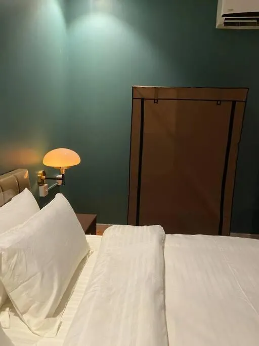 استديو بتصميم كلاسيكي أنيق ودخول ذاتي Lägenhet Riyadh